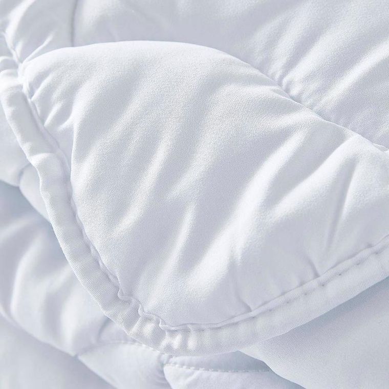 Today, kołdra zimowa, Essential, 240-220 cm