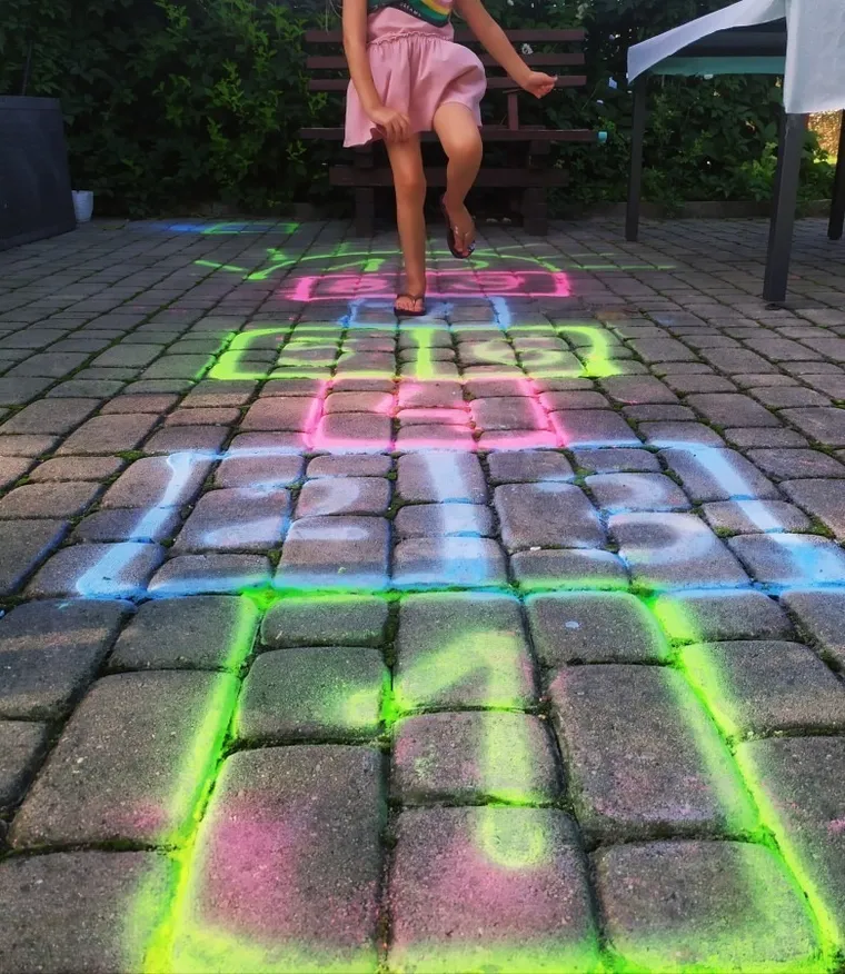 Tuban, Neo Kreda, spray, niebieska, 150 ml