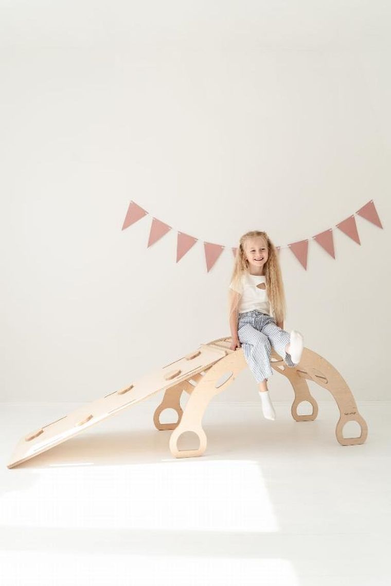 tupti.wood, duży bujak montessori z uchwytami + duża zjeżdżalnia, chmurki, naturalny