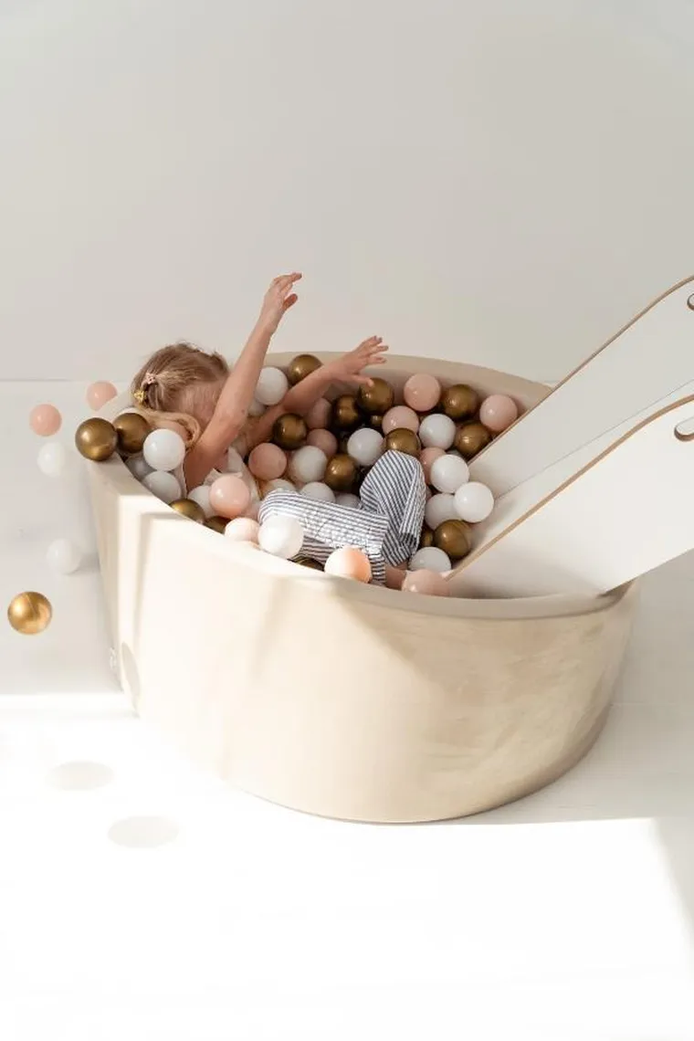 tupti.wood, zjeżdżalnia do suchego basenu