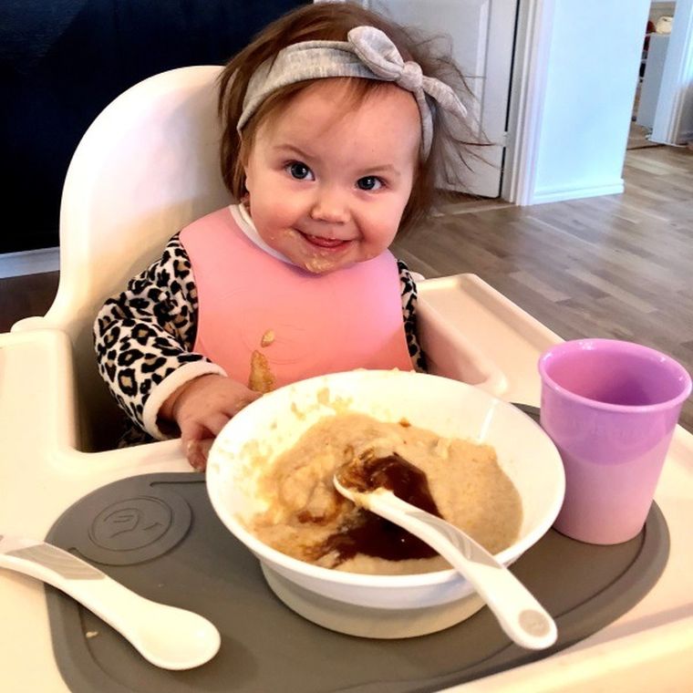 Twistshake, śliniak plastikowy, 2 szt.