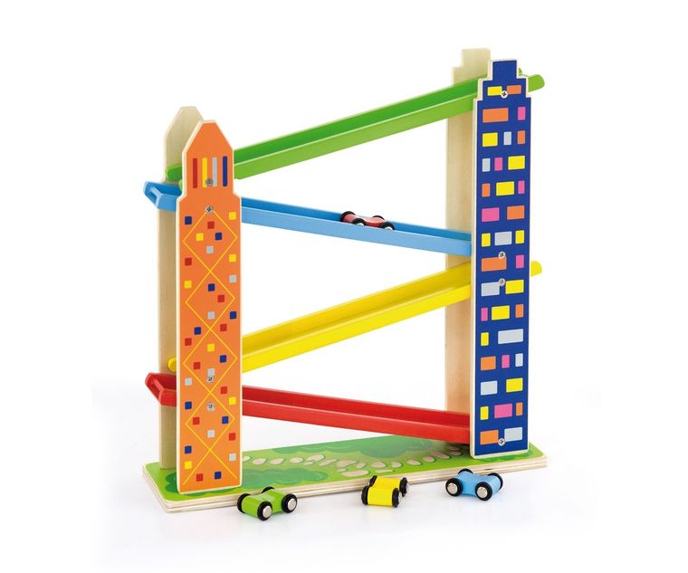 Viga, zjeżdżalnia drewniana, garaż, tor samochodowy