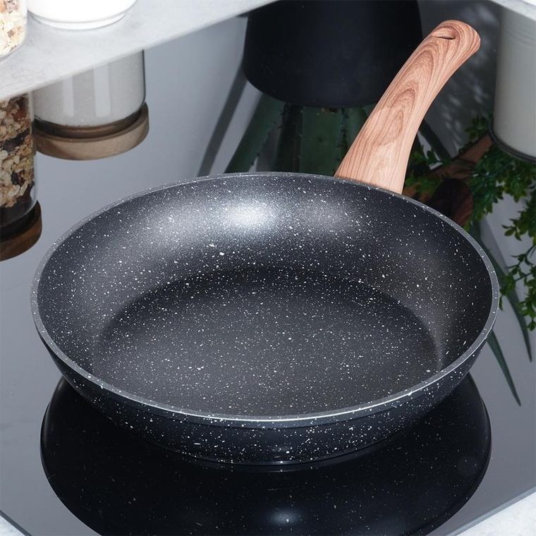 Vilde, Black&Wood, patelnia granitowa, 24 cm