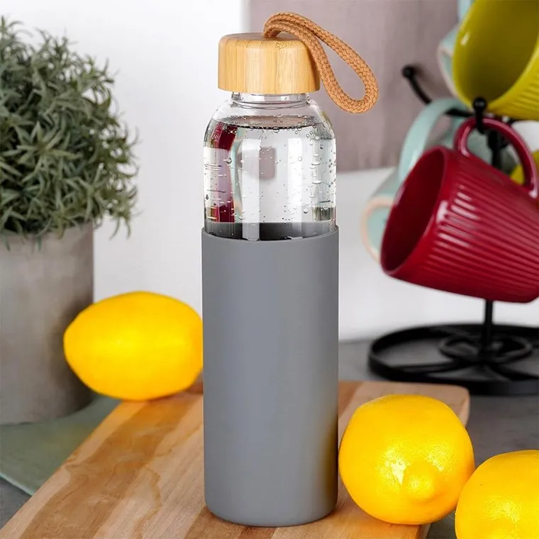 Vilde, butelka na wodę szklana z silikonowym pokrowcem, 500 ml