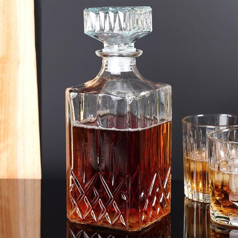 Vilde, karafka do whisky, szklana, 900 ml