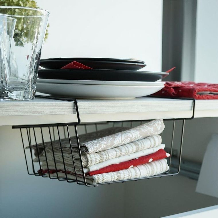 Vilde, koszyk podwieszany pod półkę, czarny metalowy loft, 27,5 cm