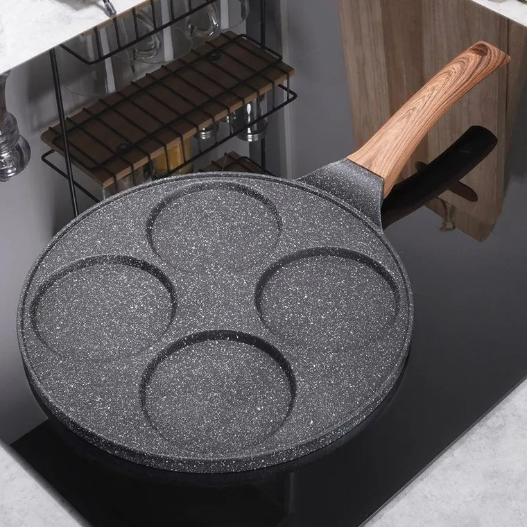 Vilde, patelnia do jajek granitowa, 4 otwory, Black&Wood, 26 cm