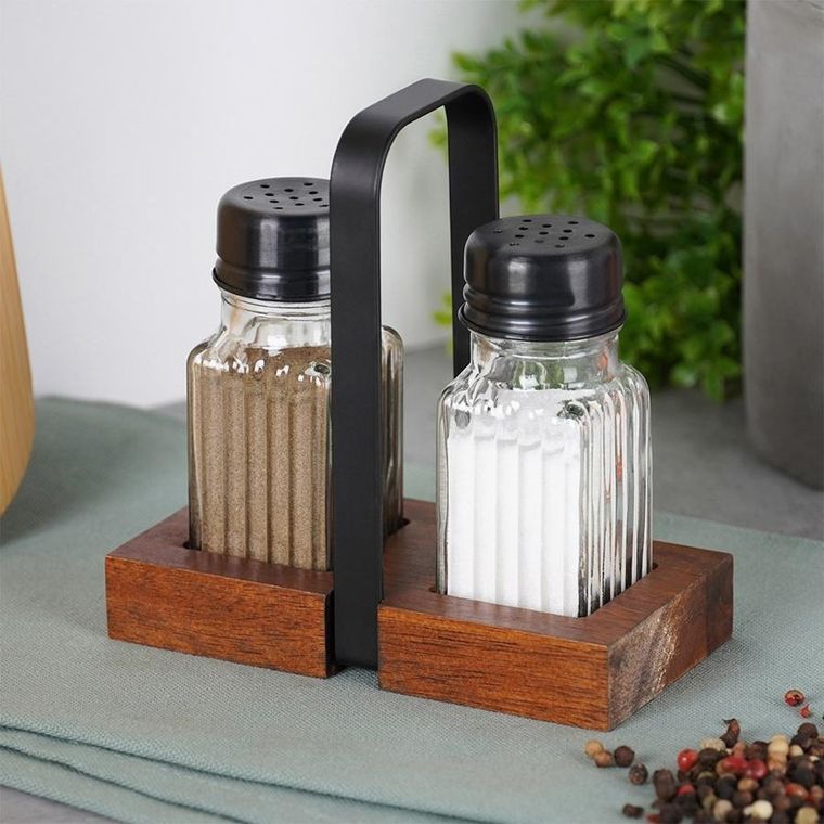 Vilde, solniczka i pieprzniczka ze stojakiem, 3 elementy