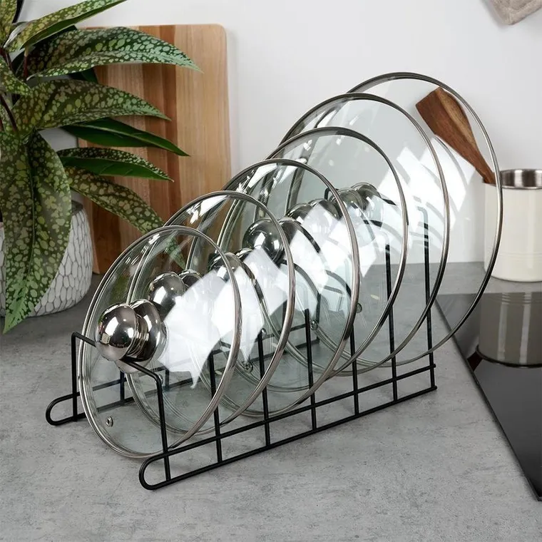 Vilde, stojak na pokrywki i talerze, metalowy, czarny, 34-18-18 cm