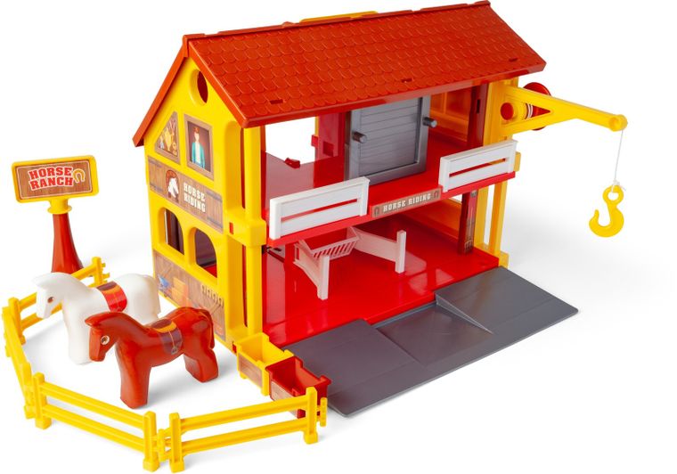 Wader, Play House, stadnina koni