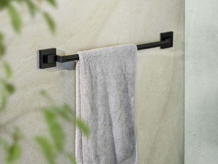 Wenko, drążek na ręczniki quadro, montaż bez wiercenia