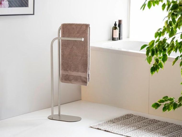 Wenko, metalowy stojak na ręczniki levante, wys. 79 cm