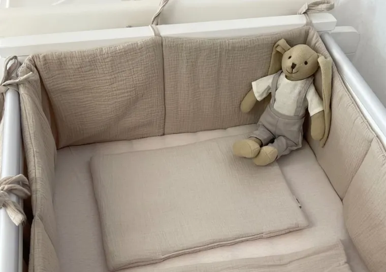 Yoonco, muślinowy ochraniacz do łóżeczka, beż