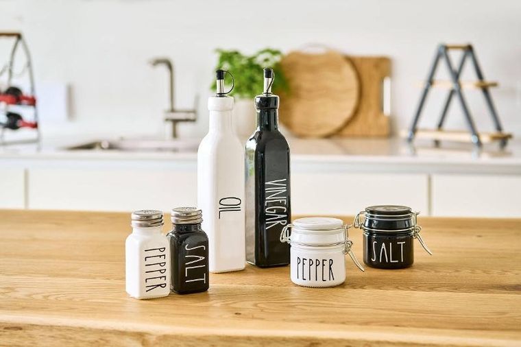 Zeller, butelka z dozownikiem na oliwę, 270 ml