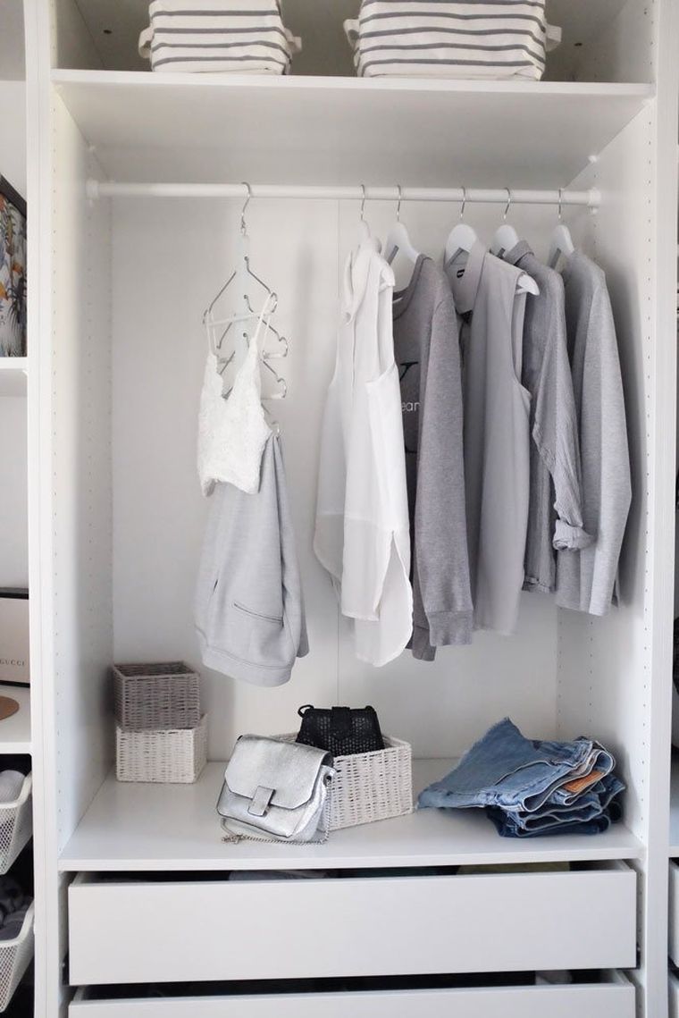 Zeller, uchwyt na spodnie, ubrania, 4 wieszaki