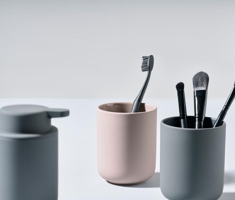 Zone Denmark, kubek na szczoteczki do zębów, Ume grey