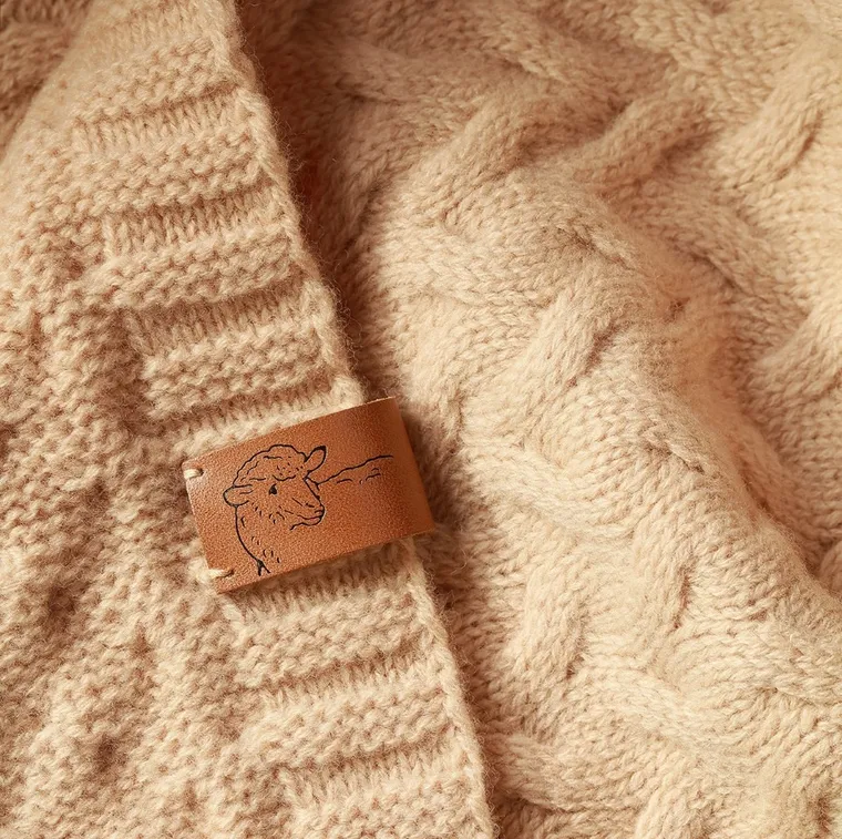 BabyOno, kocyk z wełny merino, ciemny beż