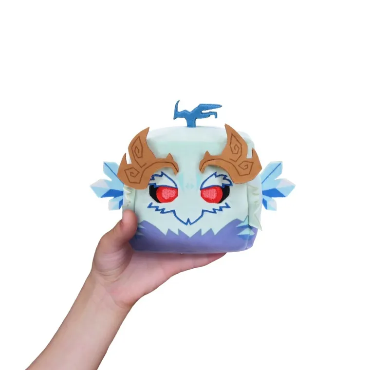 Blox Fruits, maskotka z kodem do gry, 10 cm, 1 szt.