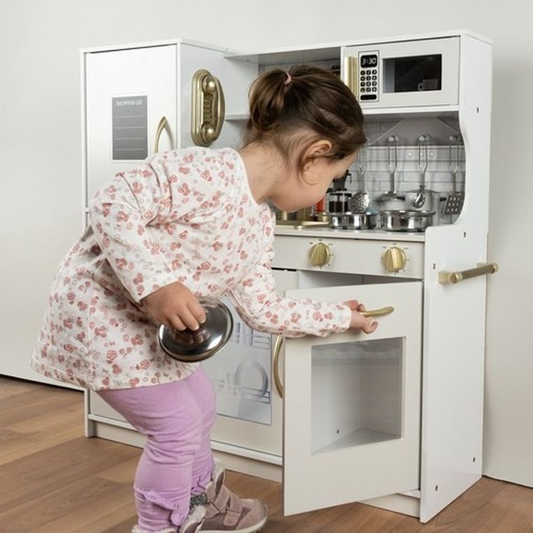 Kruzzel, kuchnia drewniana