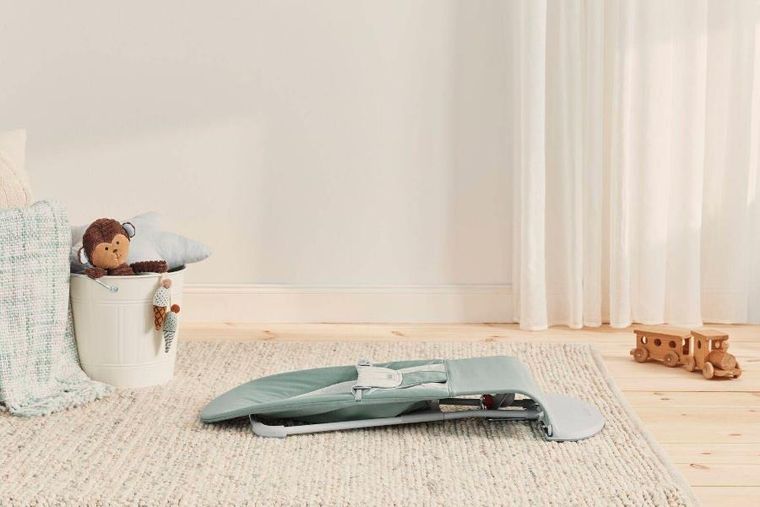 BabyBjörn, Balance Soft Woven/Jersey, leżaczek, jasnoszałwiowy-szary