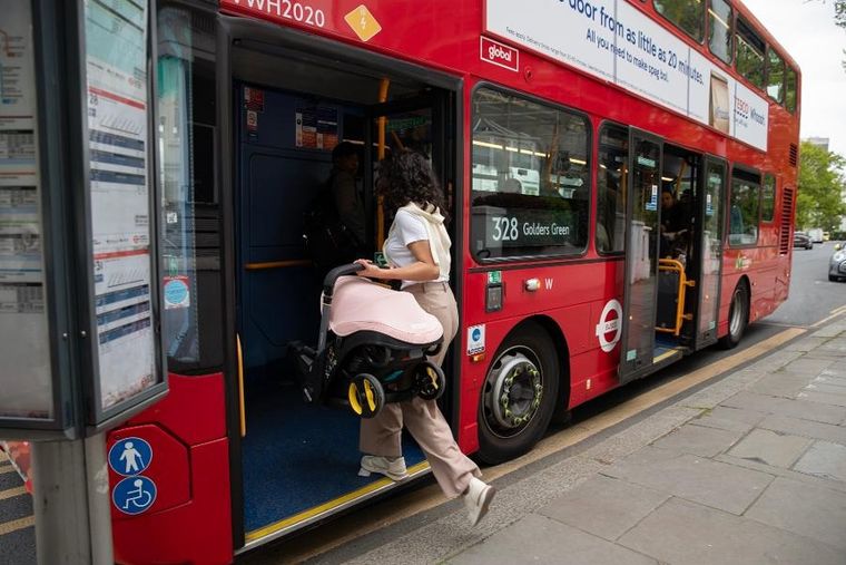 Doona, Doona I, mobilny fotelik samochodowy, blush pink