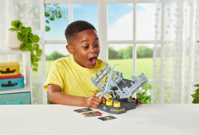 Jurassic World, Cage Breaker, gra familijna