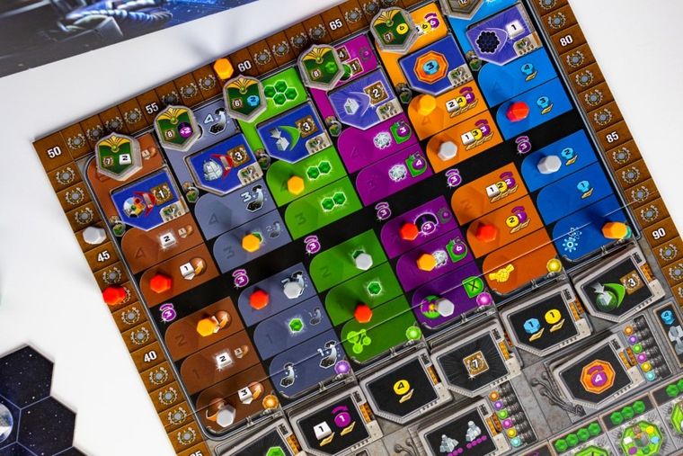 Portal Games, Projekt Gaja, gra strategiczna