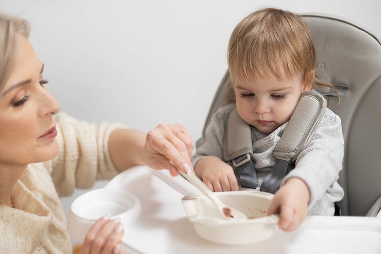 Caretero, Tuva, krzesełko do karmienia, Pink