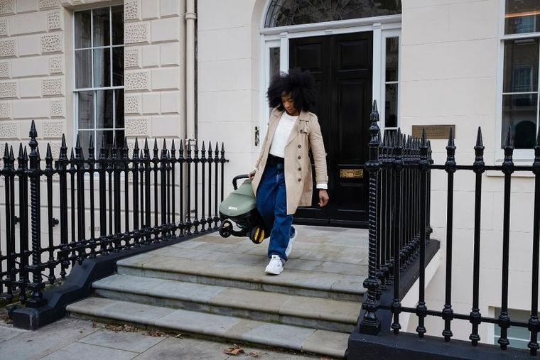 Doona, Doona I, mobilny fotelik samochodowy, desert green, 40-85 cm