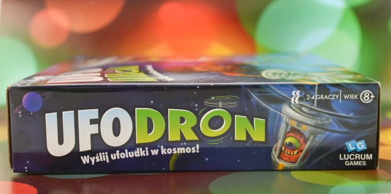 Lucrum Games, Ufodron, zręcznościowa gra familijna z latającym dronem