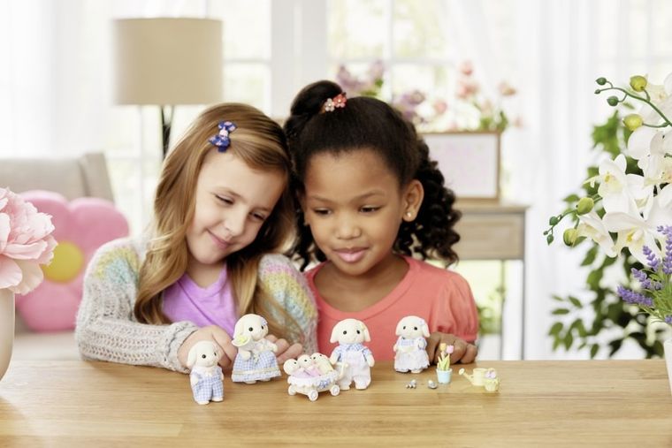 Sylvanian Families, Rodzina króliczków, zestaw figurek, 5735