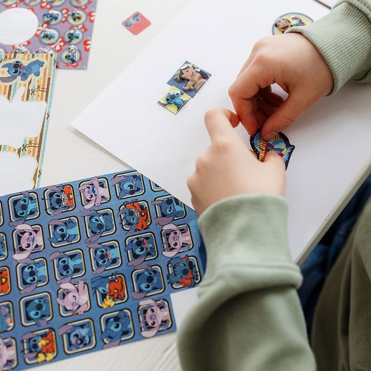 Totum, Lilo i Stitch, duży zestaw naklejek, 300 elementów