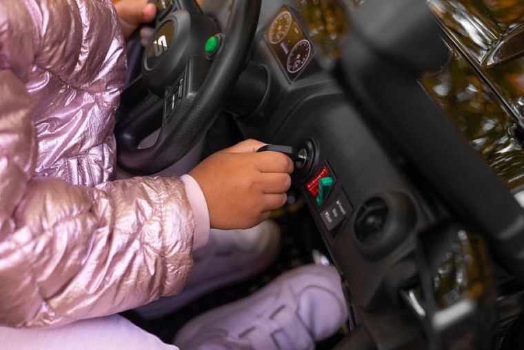 Toyz, Ringo, terenowy pojazd na akumulator, black