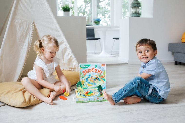 Trefl, Rodzina Treflików, Skoczki, gra rodzinna