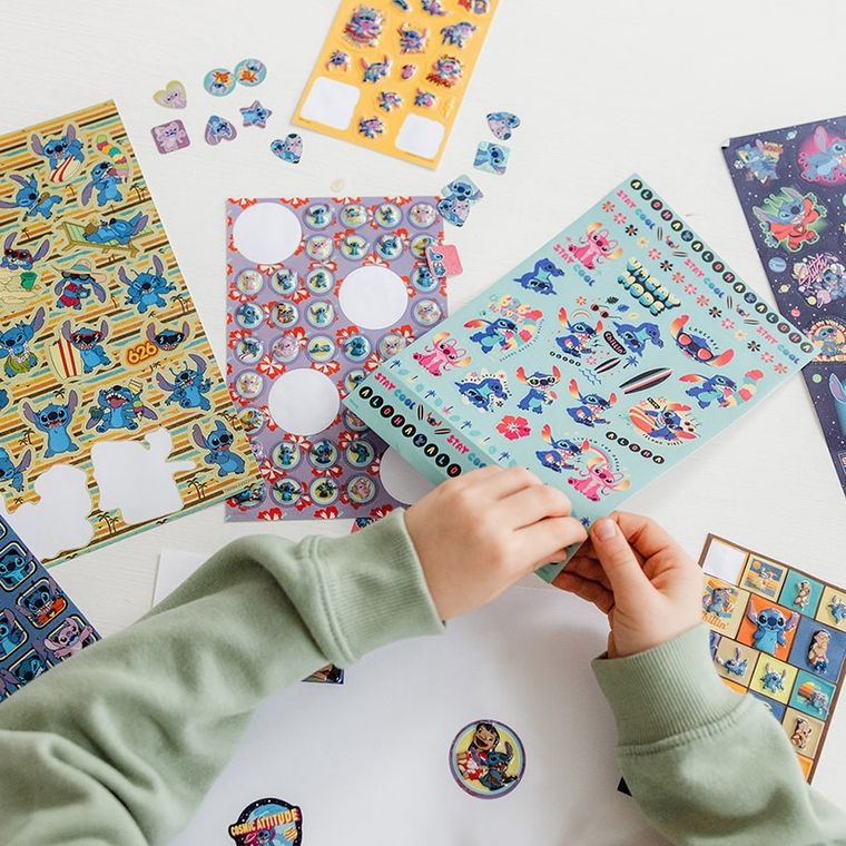 Totum, Lilo i Stitch, duży zestaw naklejek, 300 elementów