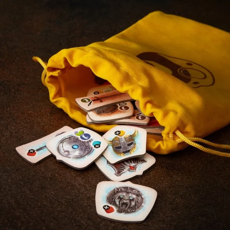 Rebel, Kroniki Zamku Avel, gra strategiczna