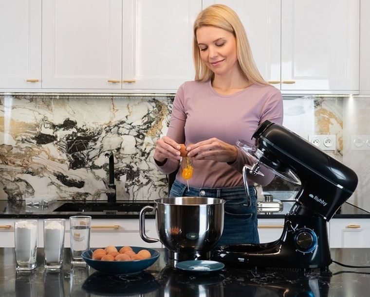 Ruhhy, robot kuchenny planetarny z blenderem 2200W