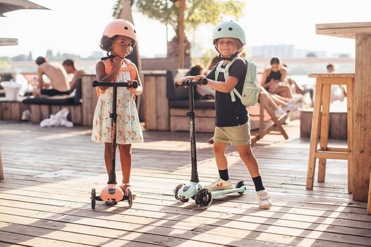 Scoot & Ride, plecak na hulajnogę, 8l, Kiwi