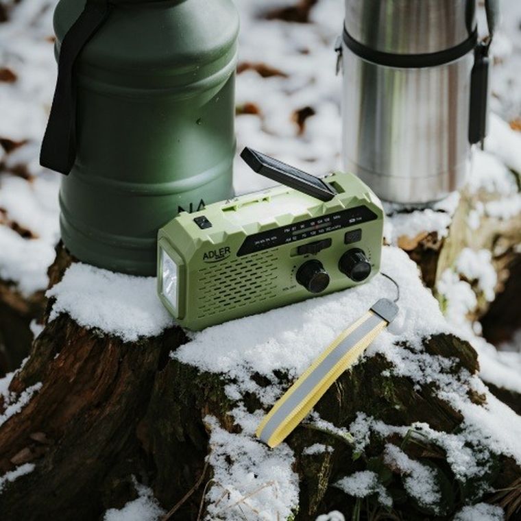 Adler, radio solarne z korbką ręczną