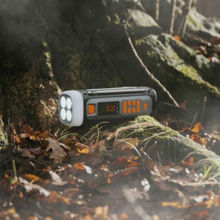 Adler, radio awaryjne, z panelem słonecznym, korbką, powerbankiem