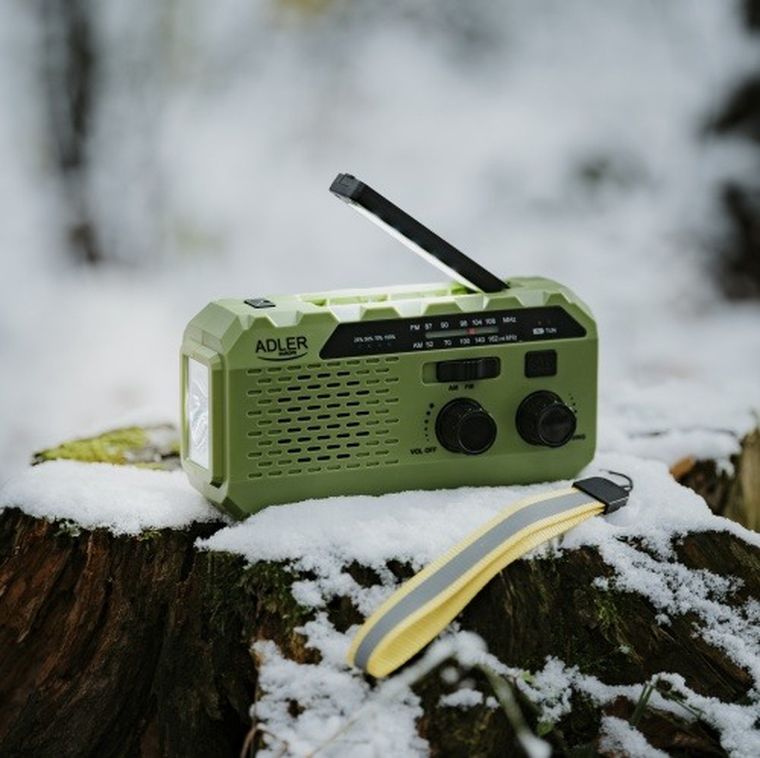 Adler, radio solarne z korbką ręczną