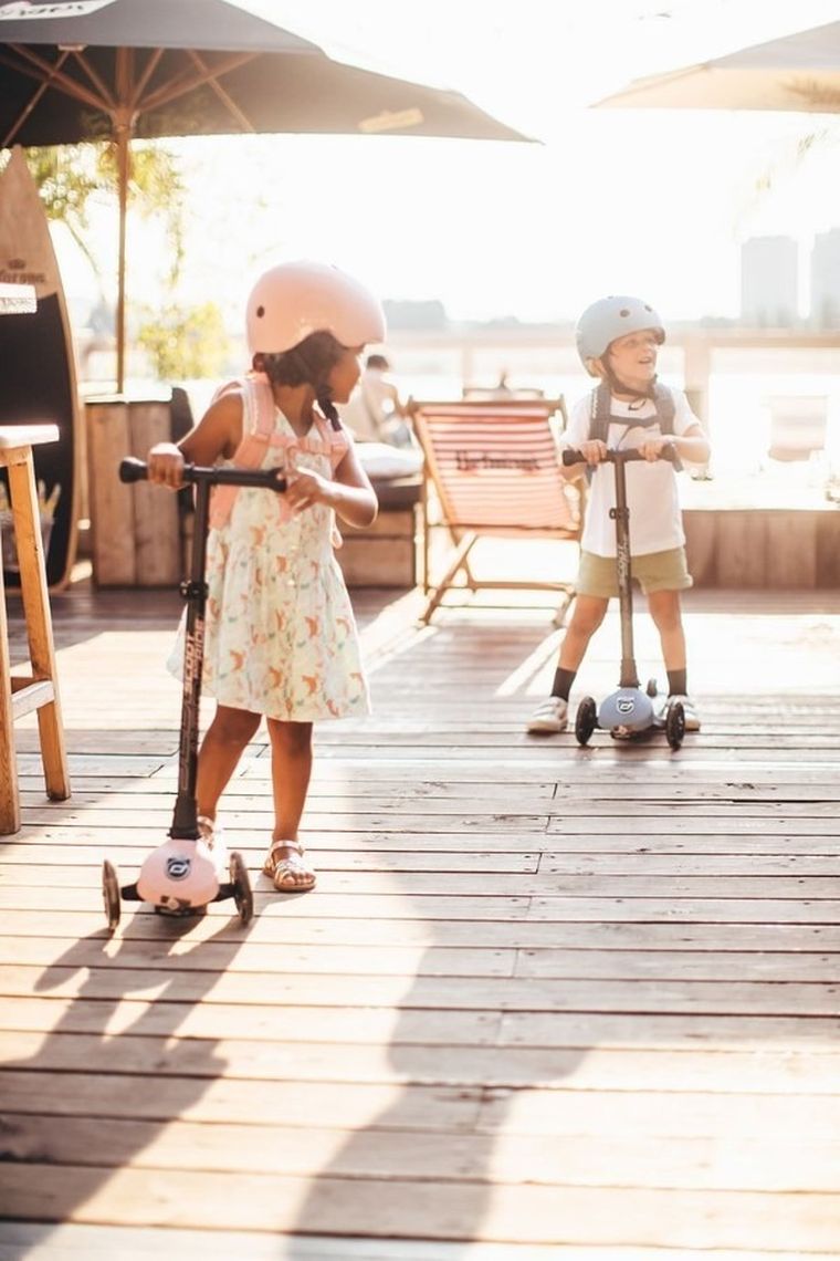 Scoot & Ride, plecak na hulajnogę, 8l, Rose