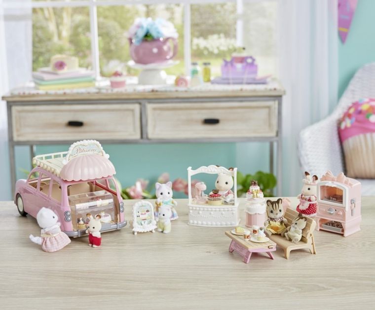 Sylvanian Families, Cukiernia pełna pyszności, zestaw akcesoriów, 5807