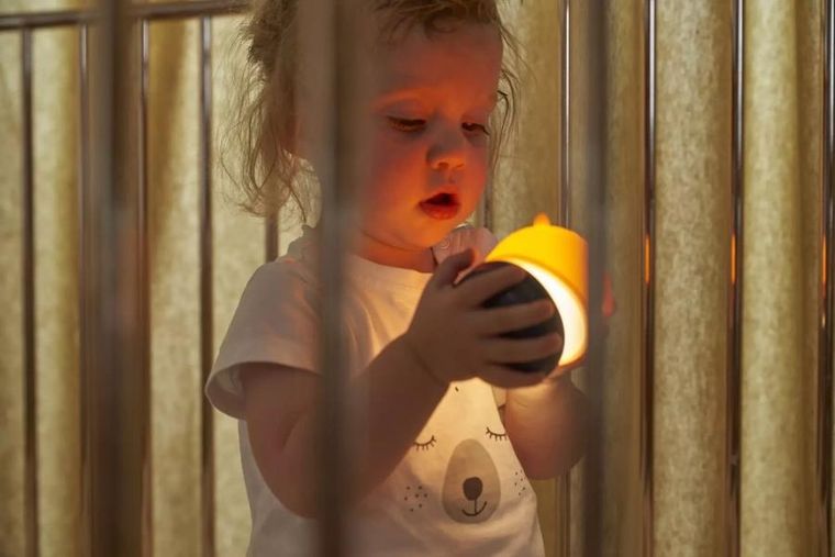 Yumi Yay, lampka nocna, Billy & Tika