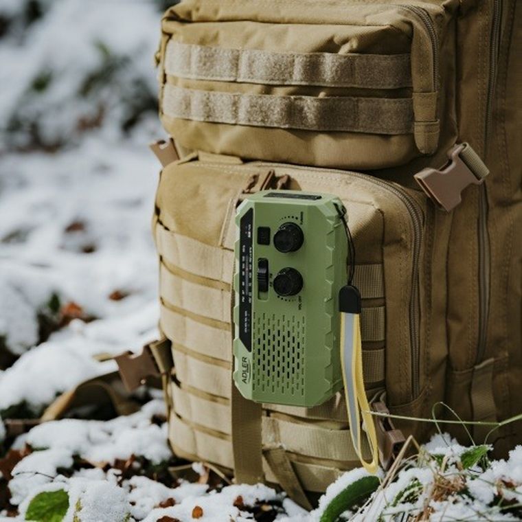 Adler, radio solarne z korbką ręczną