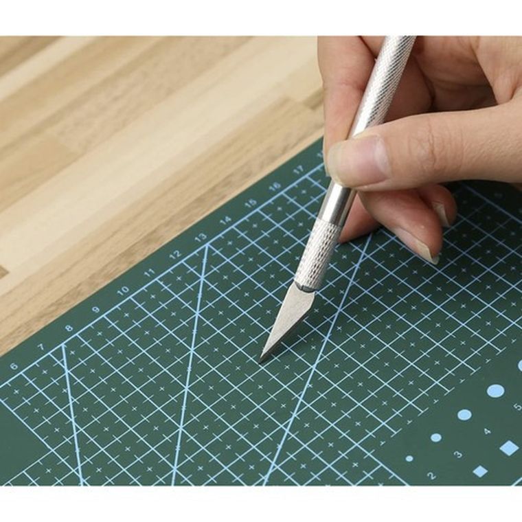 Bigstren, mata do cięcia A2, modelarska