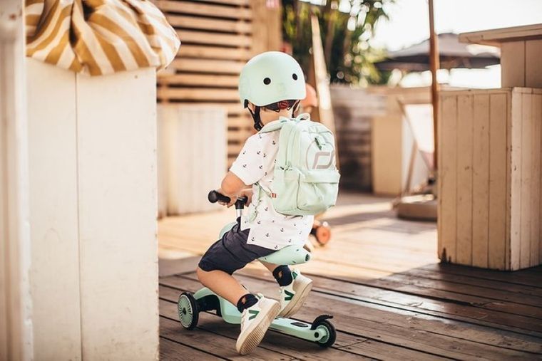 Scoot & Ride, plecak na hulajnogę, 8l, Kiwi