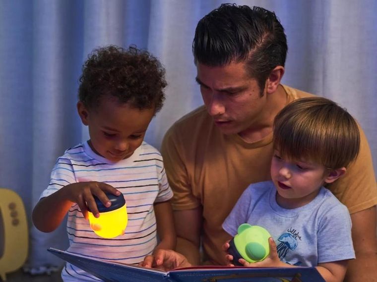 Yumi Yay, lampka nocna, Billy & Tika