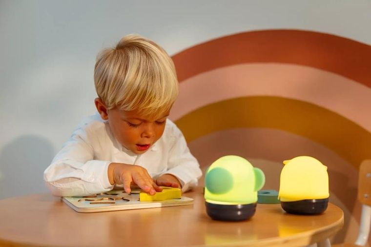 Yumi Yay, lampka nocna, Billy & Tika