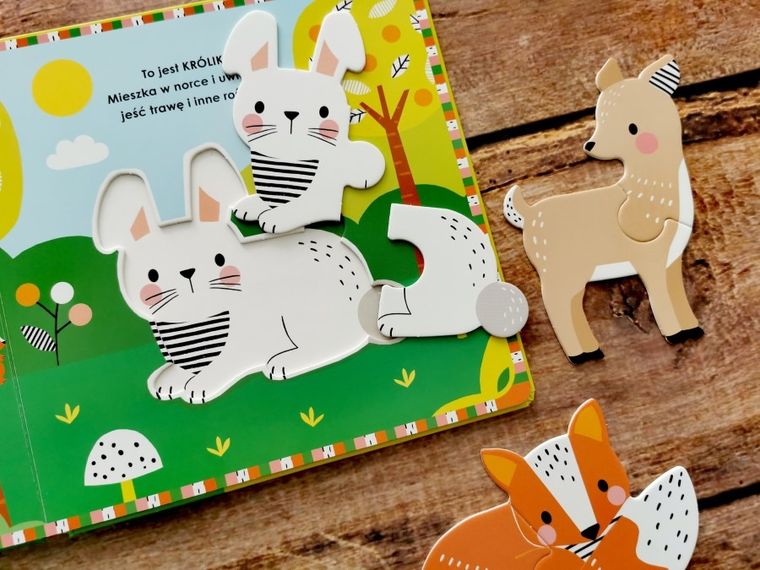 Akademia Mądrego Dziecka. Układam puzzle. W lesie